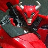 Close Up Transformers Prime Cliffjumper